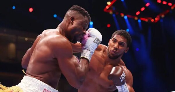 Anthony Joshua gets incredible second round knockout win over Francis Ngannou